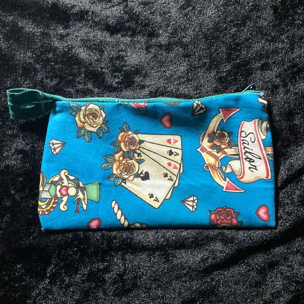 Zip Pouch - Picture 2 of 3